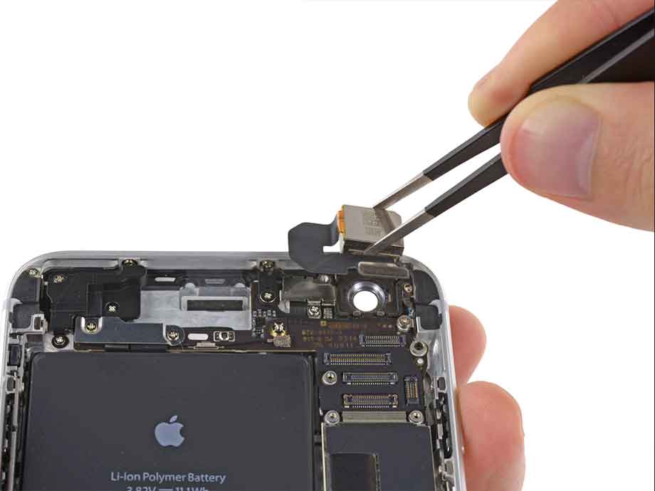 iPhone-Camera-Replacement-by-phonedoctor
